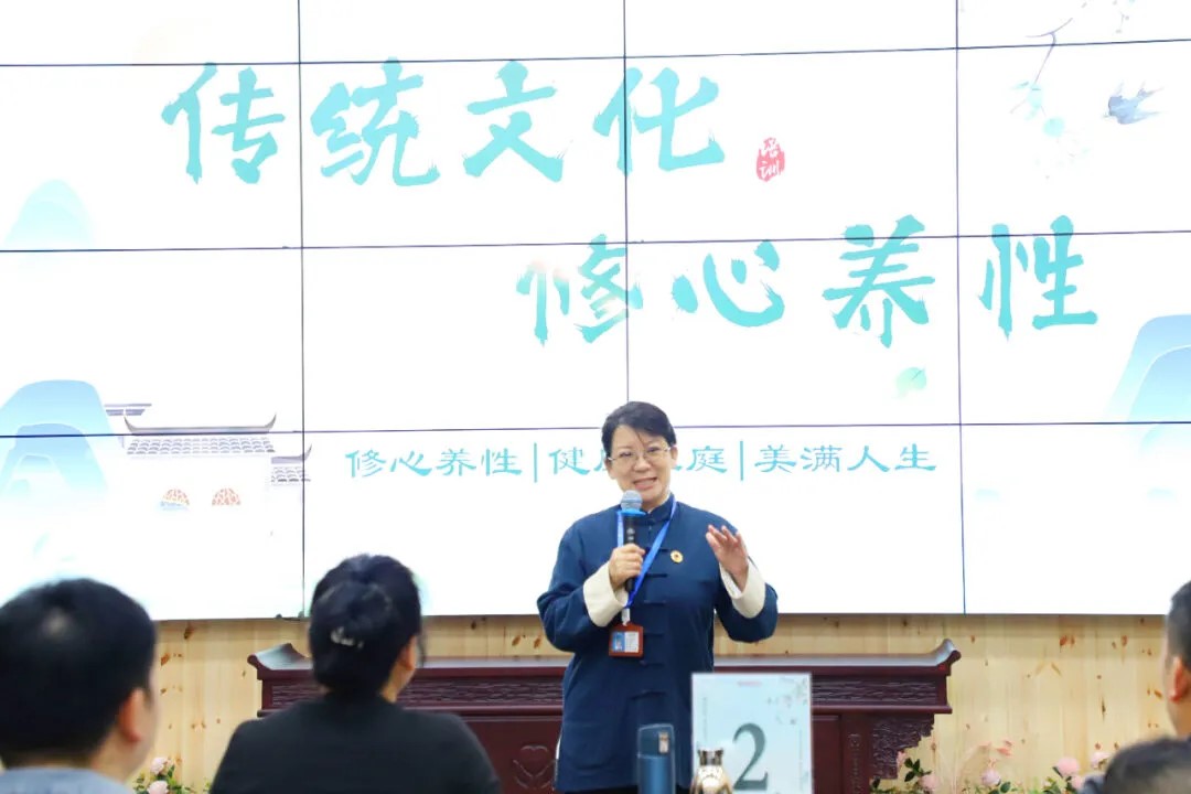 陈老师解读课程.jpg