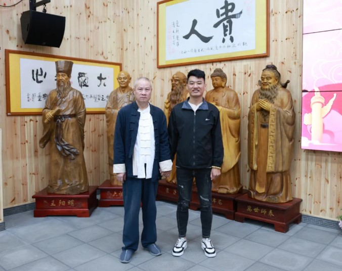 1764205152633944.jpg 屏幕截图 2025-11-27 085806.jpg